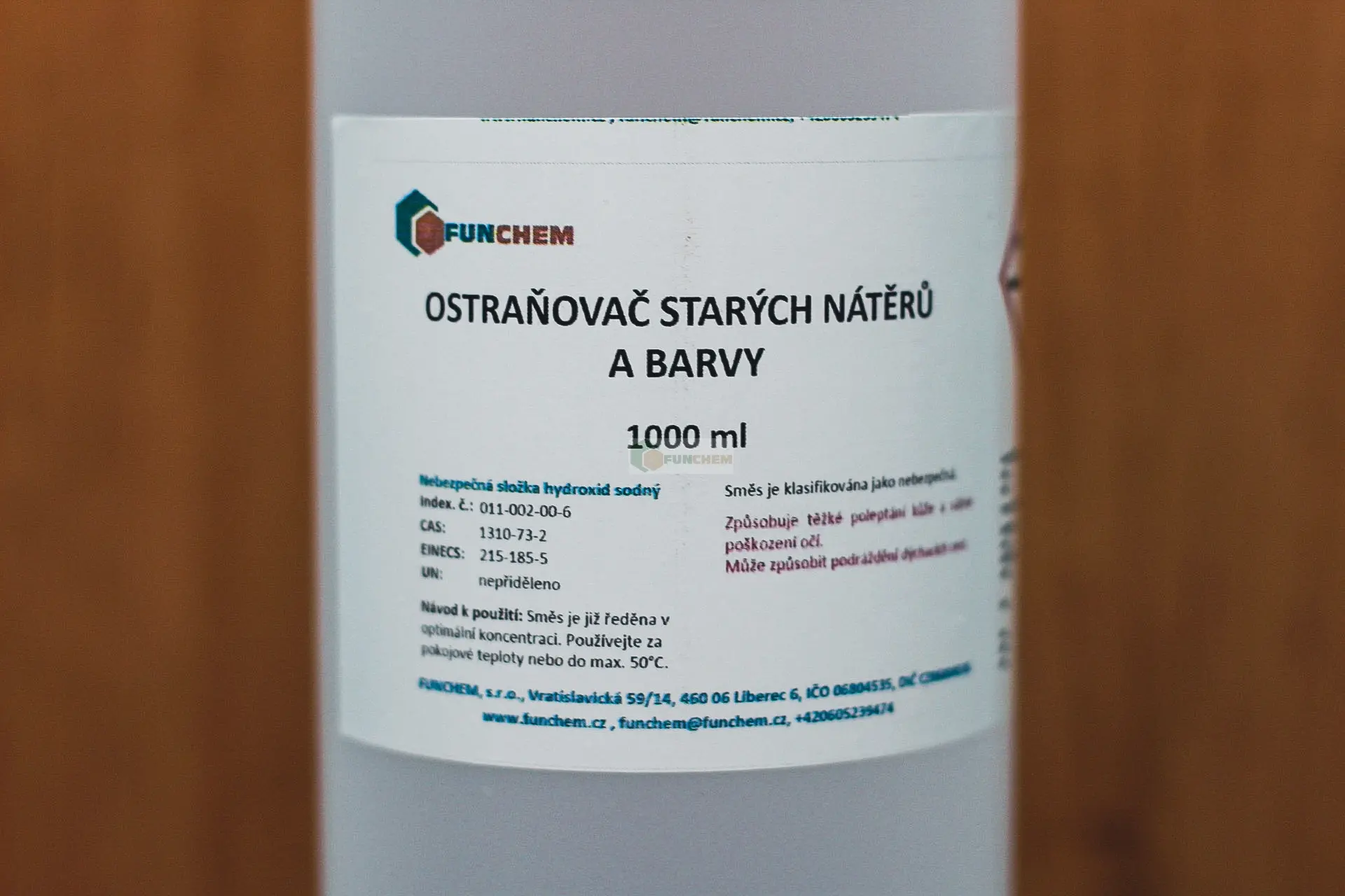 Odstraňovač starých nátěrů a barvy