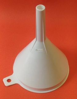 Nálevka univerzální, HDPE prm. 120 mm